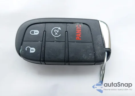 2017 Jeep Renegade Limited 4X4 from USA, damaged, VIN ZACCJBDB8HPF71761